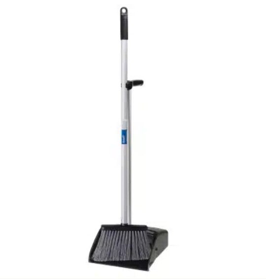 Lobby Dust Pan Set
